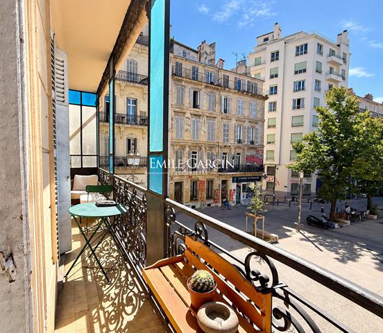 À vendre  - Appartement de caractère en duplex avec souplex - Place Jean Jaurès - Marseille 5ème - 13005
