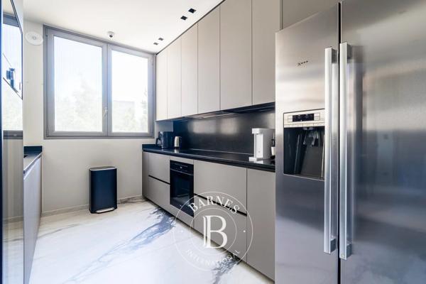 Neuilly-sur-Seine, Appartement 4 Chambres -  169 m² à vendre