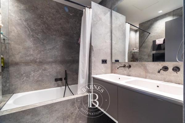 Neuilly-sur-Seine, Appartement 4 Chambres -  169 m² à vendre