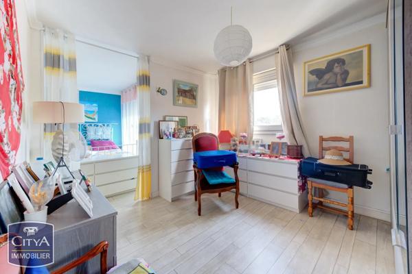 Appartement à vendre 4 pièces 73m² Joué-lès-Tours (37300)