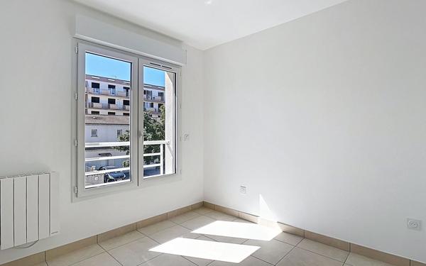 Appartement à vendre    4 pièces • 84 m2 Portes-lès-Valence