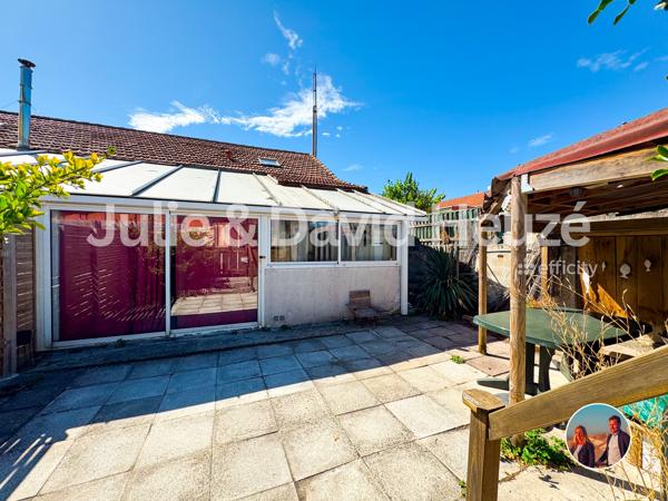 Maison
         3 pièces
        - 54 m² Exclusivité 245 000 € *