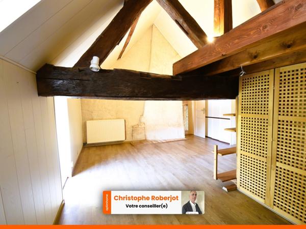 Maison Familiale ATYPIQUE en pierres située entre Chalon sur Saône et Beaune dans un havre de paix de 1700m2 et plus