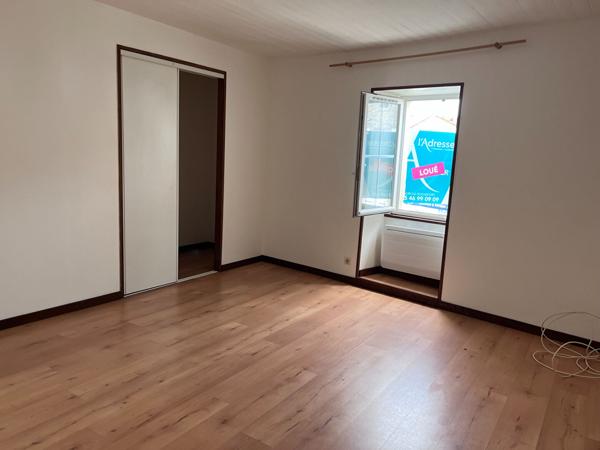 Appartement St Agnant 2 pièce(s) 56 m2