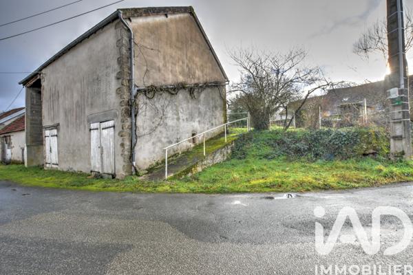 Maison à vendre 4 pièces 84 m² Saint-Sulpice-le-Guérétois