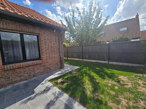 Semi sPlain Pied individuel 167 m2, 5 chambres garage et jardin