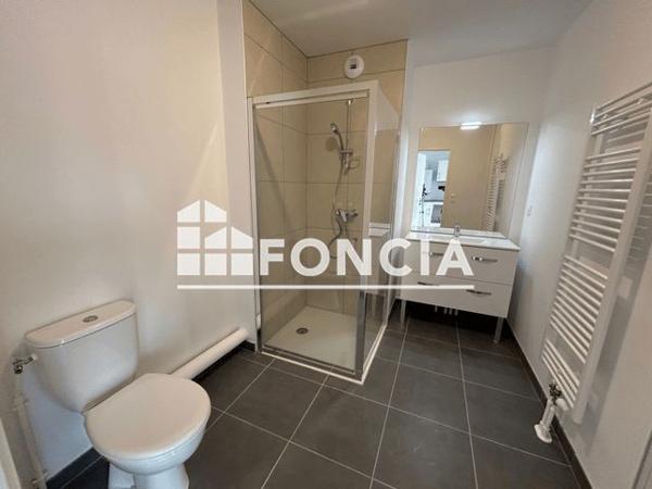 Location Appartement 2 pièces 40.27 m² - 47 RUE DES CANADIENS Bihorel 76420