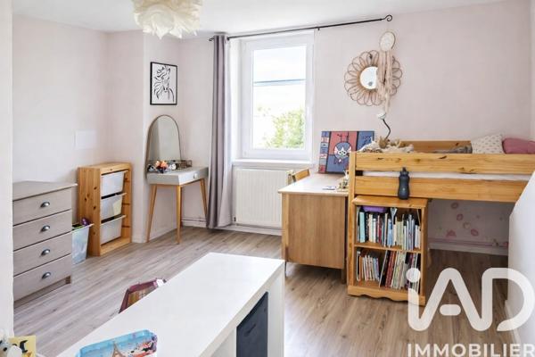 Maison à vendre 6 pièces 145 m² Chatuzange-le-Goubet
