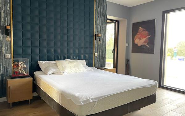 Maison à vendre    6 pièces •  Allan