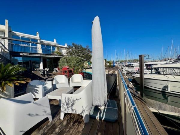 Maison à vendre 5 pièces PORT CAMARGUE (30)