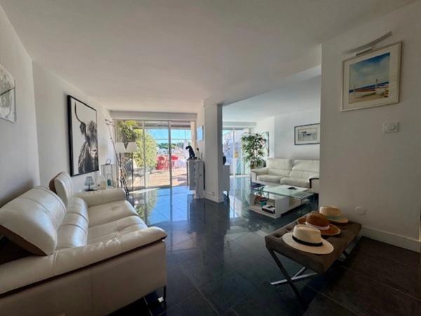 Maison à vendre 5 pièces PORT CAMARGUE (30)