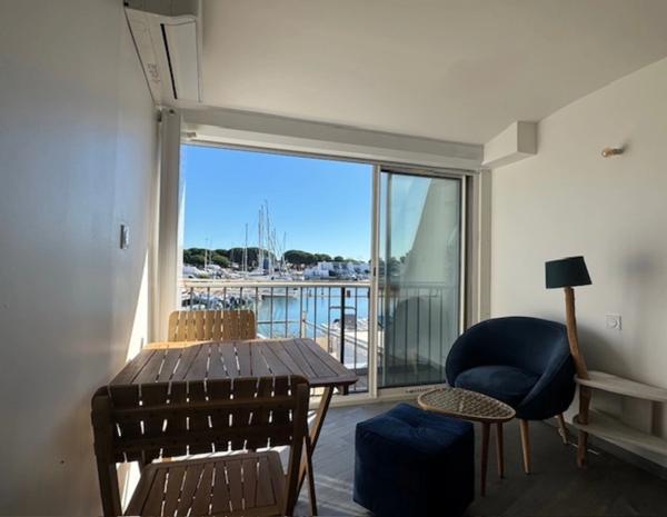 Maison à vendre 5 pièces PORT CAMARGUE (30)