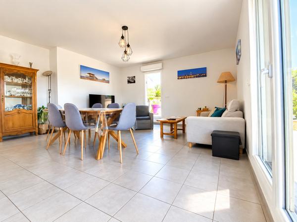 Appartement 4 pièces - 82 m² PESSAC Le Monteil