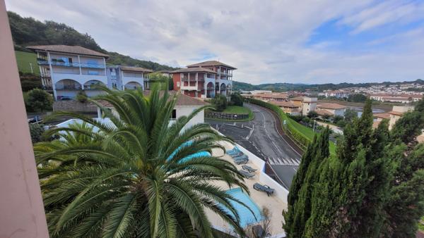 VUE SUR LE QUARTIER SOCOA - PARKING INCLUS