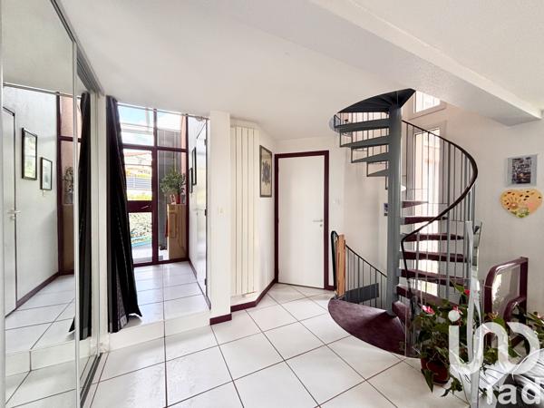 Maison à vendre 6 pièces 133 m² Châteaugay