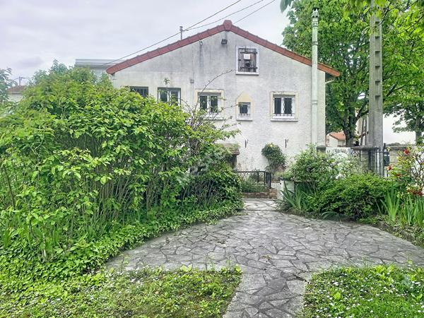 Local d'activité à louer de 183 m² sur 2 étages à Montreuil