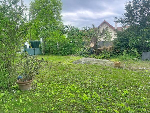 Local d'activité à louer de 183 m² sur 2 étages à Montreuil