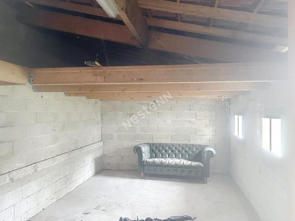 Local d'activité à louer de 183 m² sur 2 étages à Montreuil