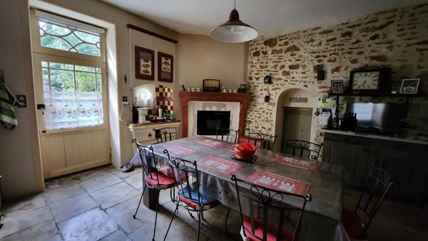 Sainte-Hermine (85210) Un havre de paix, la sérénité d'une rivière en plein cœur de la Vendée