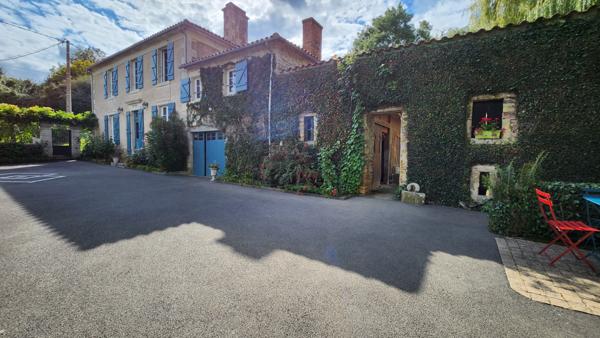 Sainte-Hermine (85210) Un havre de paix, la sérénité d'une rivière en plein cœur de la Vendée