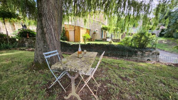 Sainte-Hermine (85210) Un havre de paix, la sérénité d'une rivière en plein cœur de la Vendée