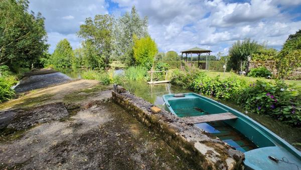 Sainte-Hermine (85210) Un havre de paix, la sérénité d'une rivière en plein cœur de la Vendée