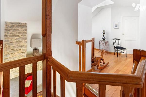 LONGERE DE CARACTERE - 170M² - 2650 M² DE PARCELLE 