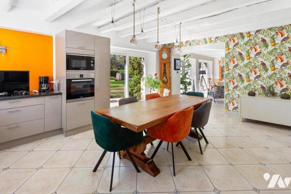 LONGERE DE CARACTERE - 170M² - 2650 M² DE PARCELLE 
