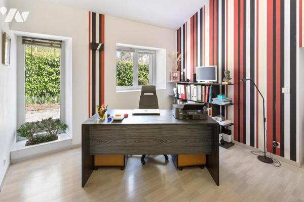 LONGERE DE CARACTERE - 170M² - 2650 M² DE PARCELLE 