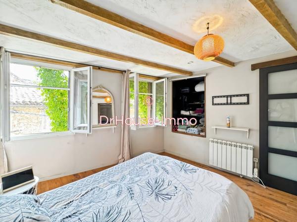 Immeuble à vendre 3 pièces de 130 m²