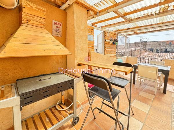 Immeuble à vendre 3 pièces de 130 m²
