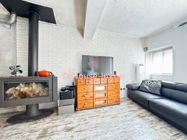 Immeuble à vendre 3 pièces de 130 m²