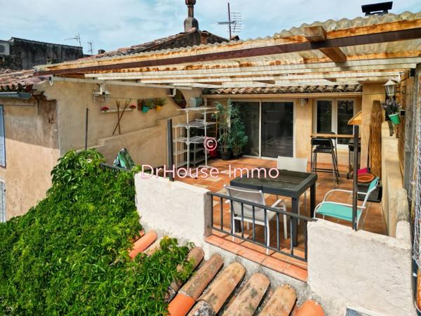 Immeuble à vendre 3 pièces de 130 m²