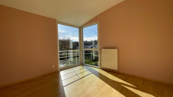 Villa Chantraine avec piscine et bord de forêt