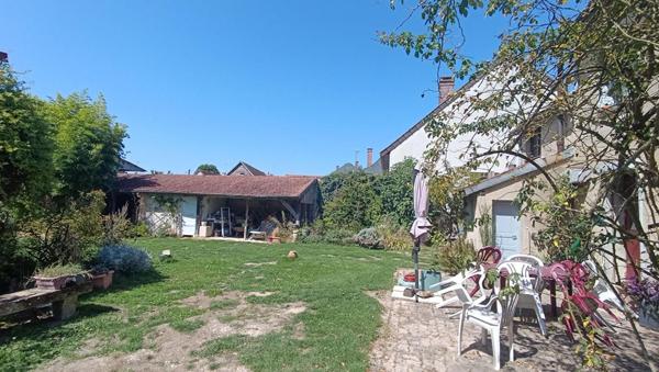 Maison Pleurs 12 pièce(s) 213 m2