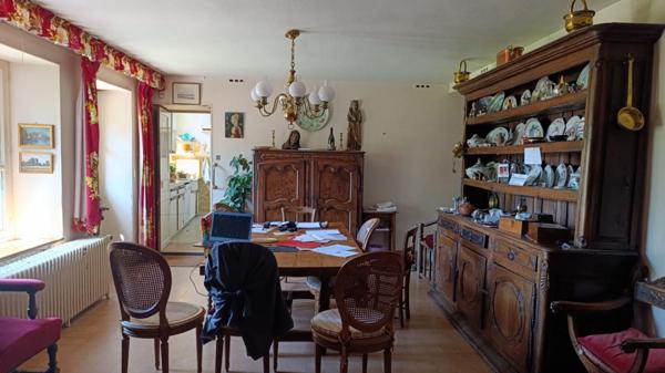 Maison Pleurs 12 pièce(s) 213 m2