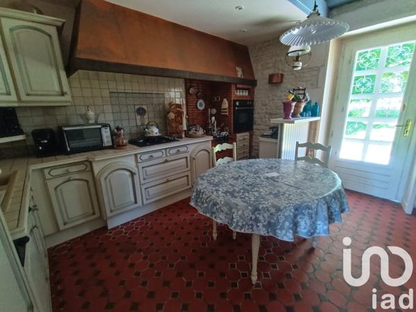 Maison à vendre 5 pièces 173 m² Aiffres