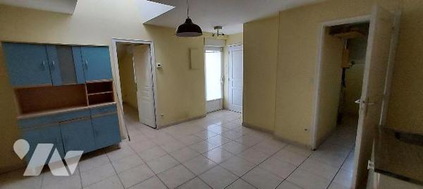 Lots de deux maisons à Vendre à Cossé-le-Vivien (53230) en Mayenne (53)

- Première maison co...