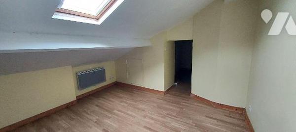 Lots de deux maisons à Vendre à Cossé-le-Vivien (53230) en Mayenne (53)

- Première maison co...