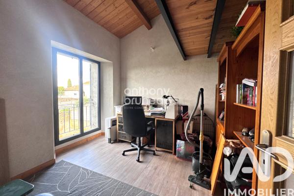 Maison à vendre 5 pièces 190 m² Courthézon
