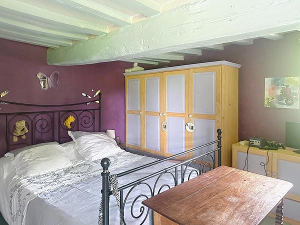 Tres belle maison au calme proche du Neubourg .