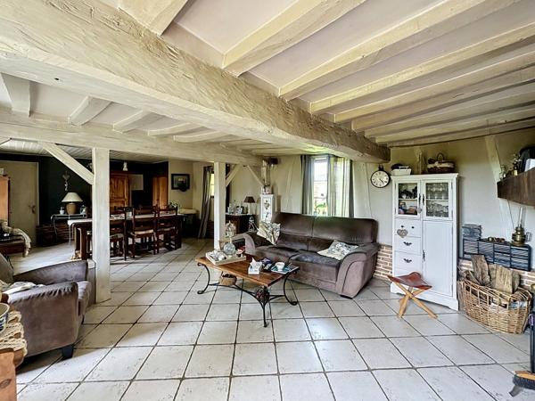 Tres belle maison au calme proche du Neubourg .