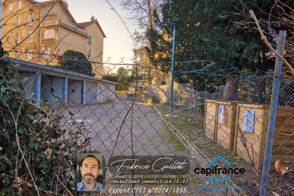 Doubs (25), à vendre Besançon, maison de 320 m2 + terrain de 2190 m2