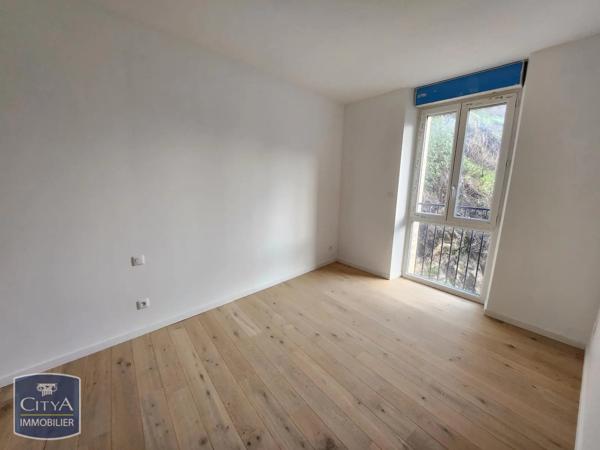 Appartement à louer 4 pièces 89.98m² Annonay (07100)