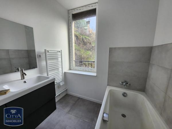 Appartement à louer 4 pièces 89.98m² Annonay (07100)