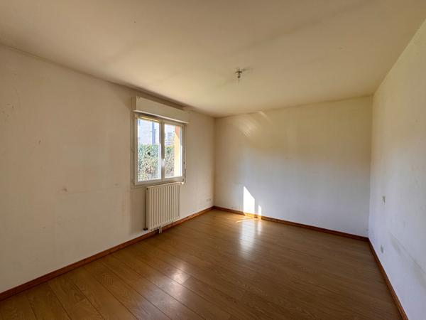 Maison à vendre - 3 chambres - LE CREUSOT