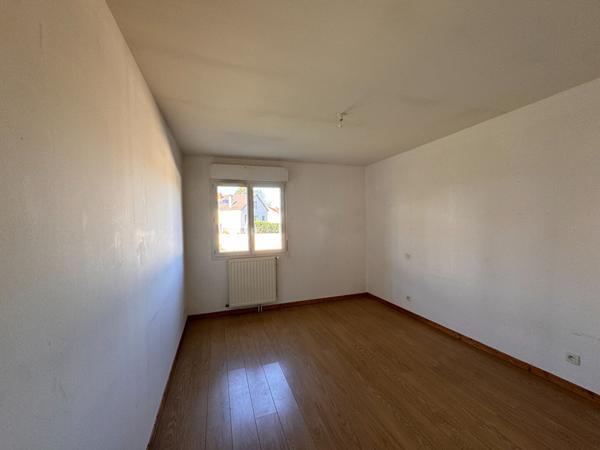 Maison à vendre - 3 chambres - LE CREUSOT