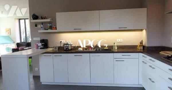 MAISON A VENDRE NYONS CENTRE 