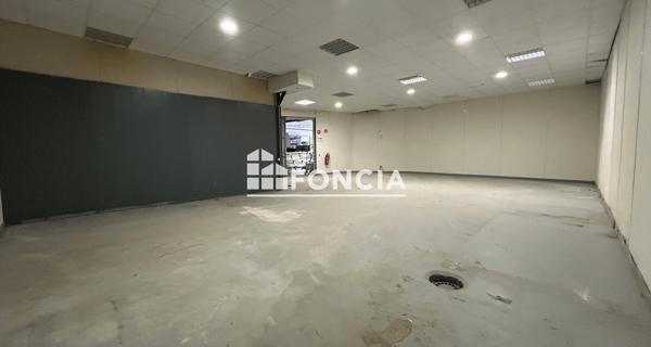 Location Local commercial 1 pièce - Chatou 78400