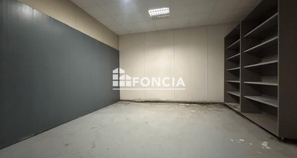 Location Local commercial 1 pièce - Chatou 78400